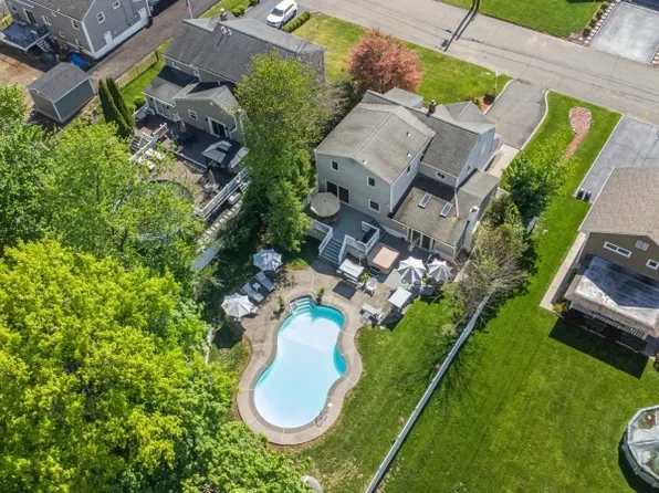 25 Meadow Dr, Little Falls Twp., NJ 07424