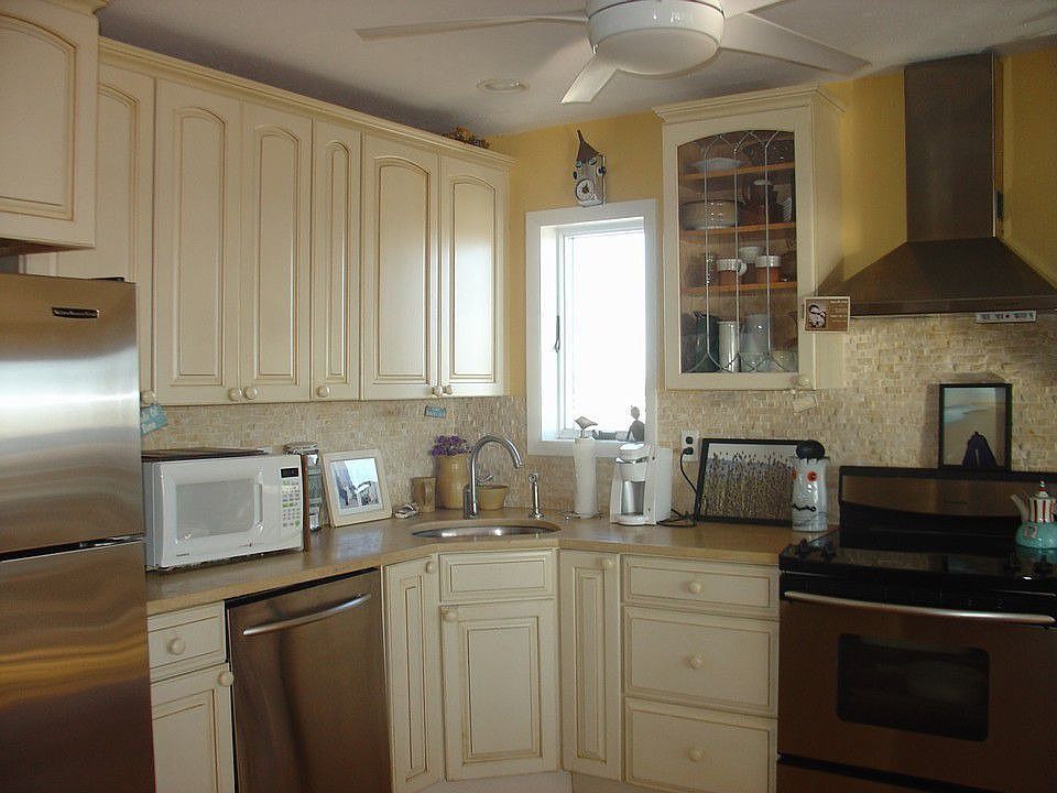1st image of 750 Lido Blvd