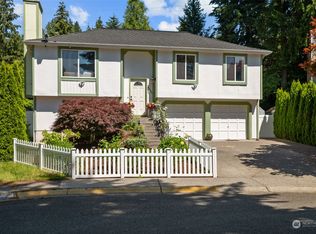 16230 NE 108th Ct, Redmond, WA 98052