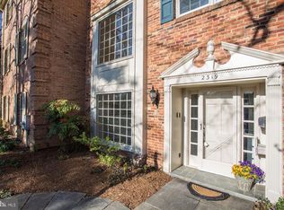 2319 N Glebe Rd, Arlington, VA 22207
