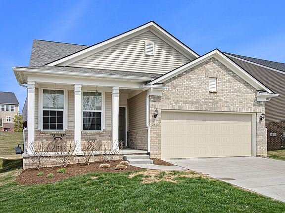 2nd image of 2810 Dillon Dr