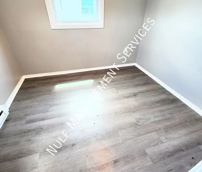 127 Constitution Cir — Photo 5
