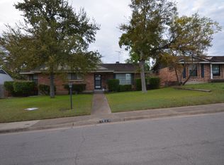 1024 Medalist Dr, Dallas, TX 75232
