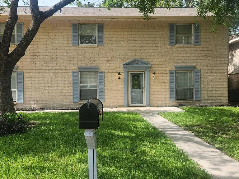 5006 Droddy St — Photo 3