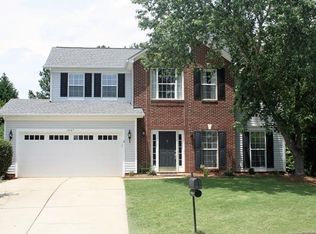 8847 Stags Leap Ct, Charlotte, NC 28277