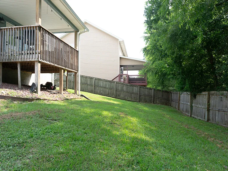 4554 Hermosa Rd — Photo 41