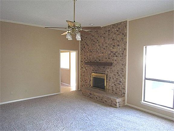 4th image of 3809 Purcell Dr