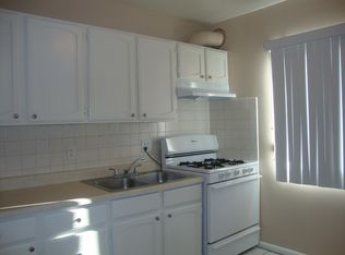 10926 Hortense St #15, North Hollywood, CA 91602