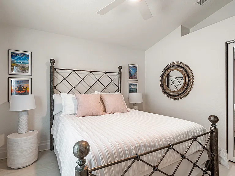 3012 E Vina Del Mar Blvd — Photo 37