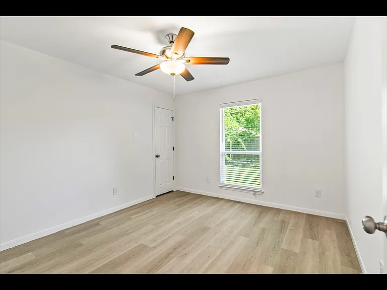 7517 Connie Ln — Photo 5