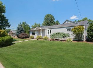 332 Van Saun Dr, River Edge, NJ 07661