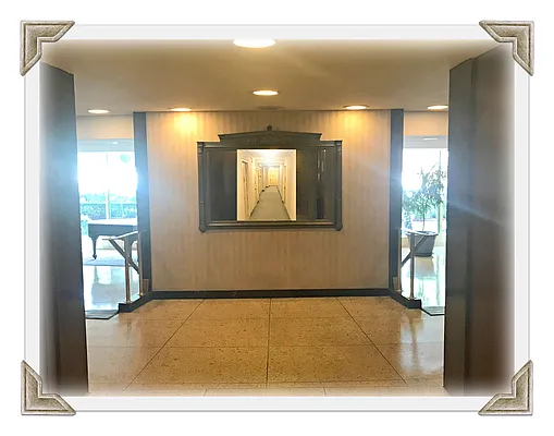 Sold by Naomi Klein, LREB | media 21