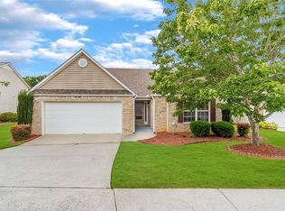 415 Mockingbird Dr, Loganville, GA 30052