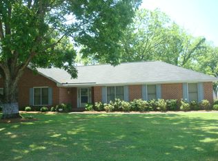 320 Kendal Ave, Sumter, SC 29154