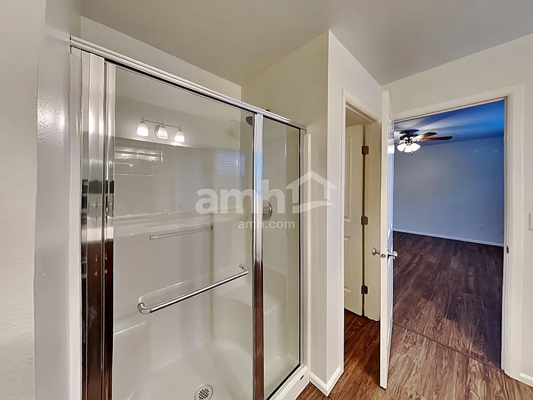 6640 Sarazen St SE — Photo 13