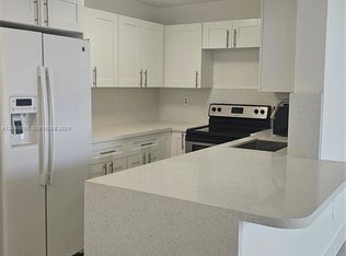 5625 W 20th Ave APT 208, Hialeah, FL 33012