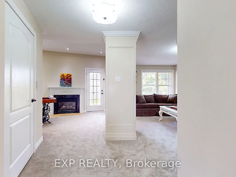 10 Boardwalk Ave #17 — Photo 35