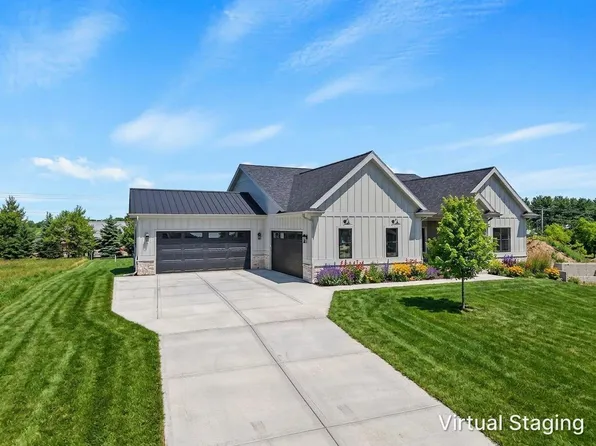 6854 Karolina Way, Sun Prairie, WI 53590
