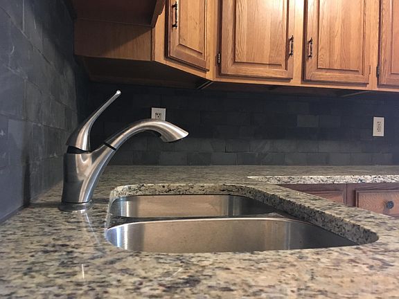 5th image of 351 Eureka Ave SE #2