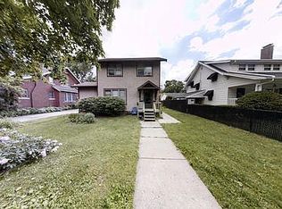 509 N McKinley Ave, Champaign, IL 61821