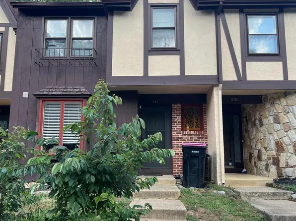 219 Keats Ct, Sicklerville, NJ 08081