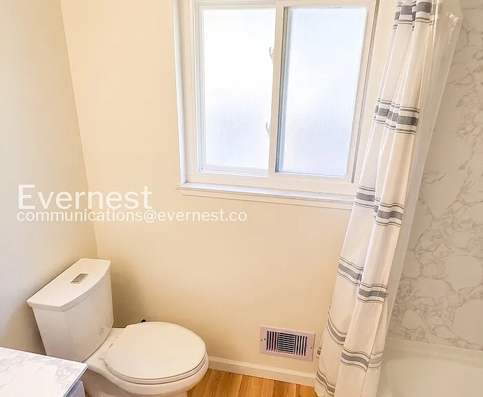 4335 Miranda Ave — Photo 13