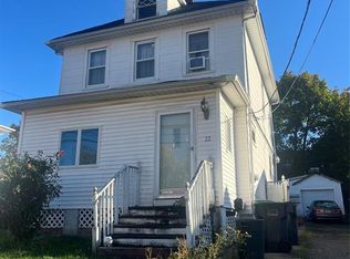 22 W Central Ave, Bergenfield, NJ 07621