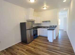 1886 17th St, Springfield, OR 97477