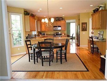 5th image of 660 Prestige Woods Blvd