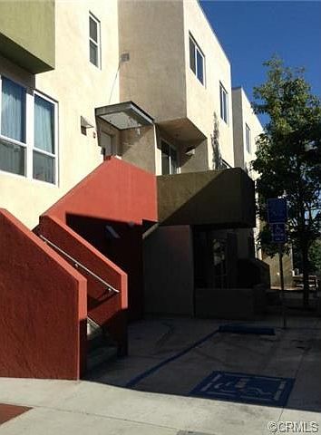 1st image of 323 E Dayman St APT 2