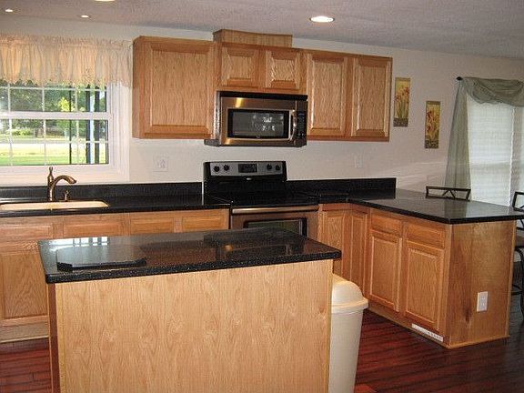 4th image of 129 Shuman Dr