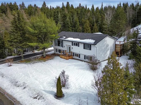 1080 Golden Grove Rd, Saint John, NB E2N 2A6