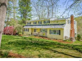 35 Marshall Rd, Ridgefield, CT 06877