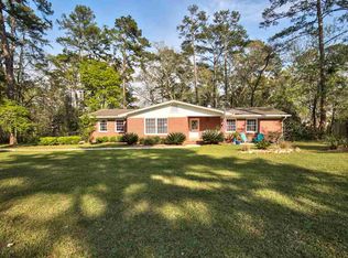 3203 Robinhood Rd, Tallahassee, FL 32312