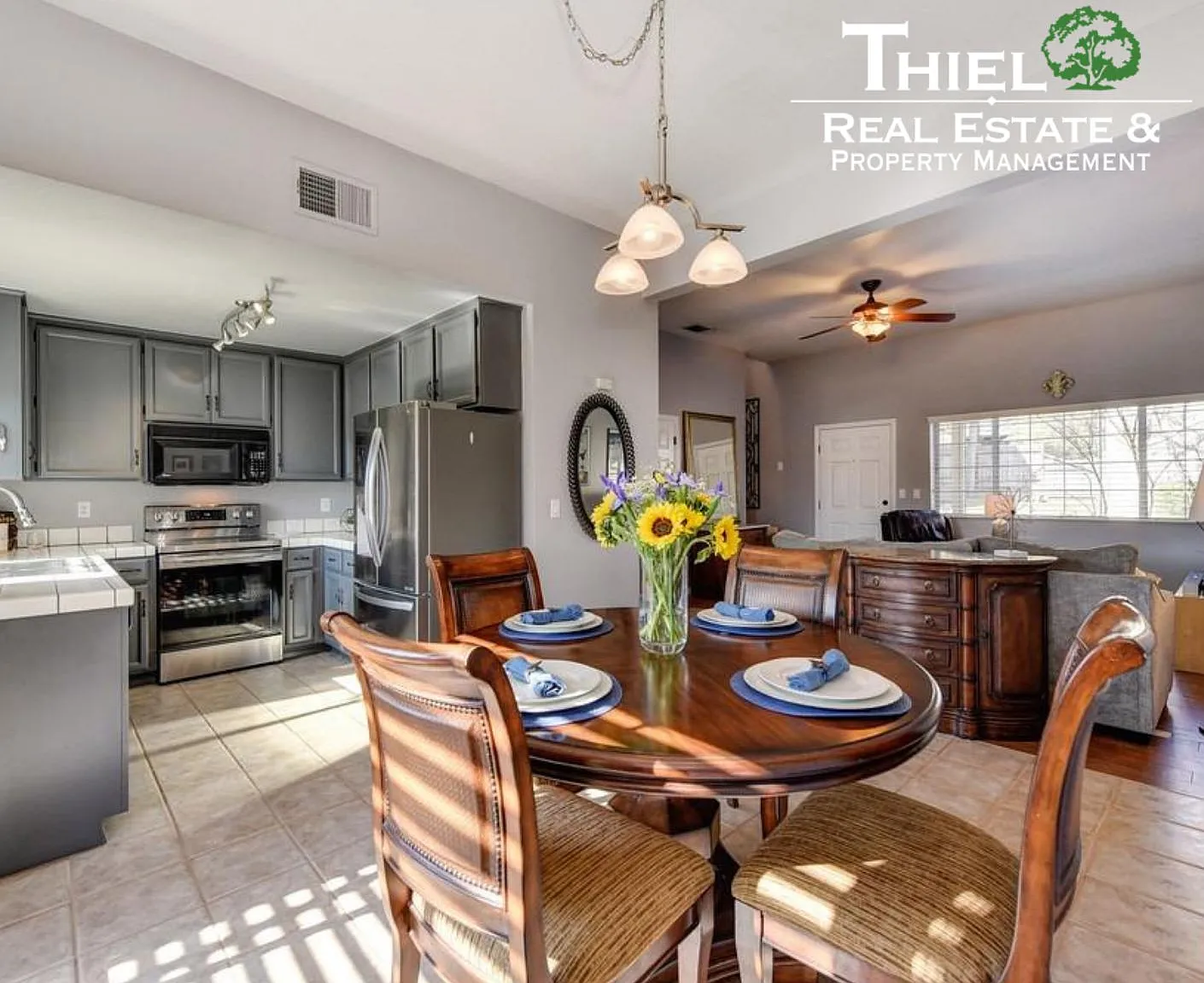 2 bed, 1376 sqft, $2,350 — Photo 3