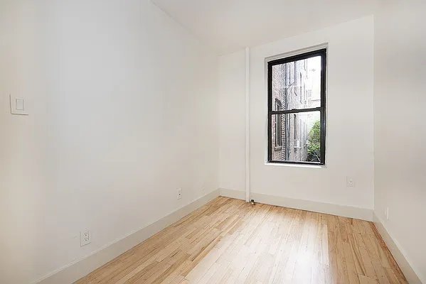 Rented by Bold New York | media 11