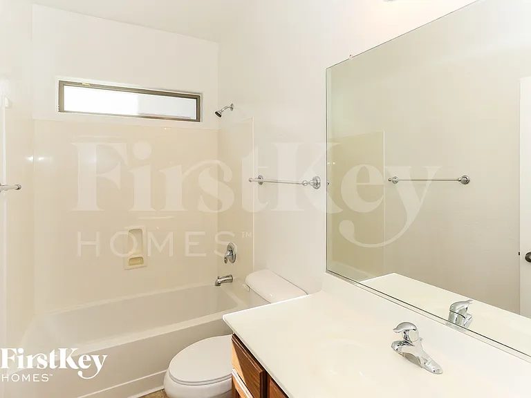 16110 W Miami St — Photo 13