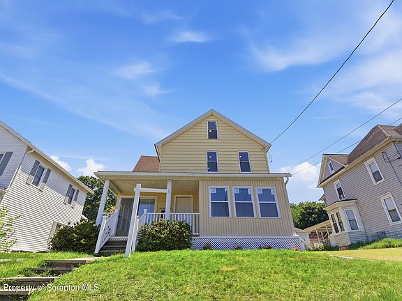 2nd image of 526 South St