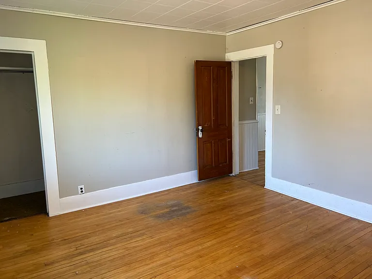 743 Eddy St #1/2 — Photo 6
