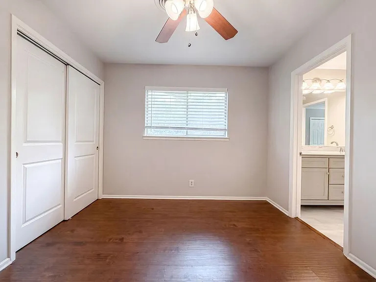 1118 Melissa Dr — Photo 10