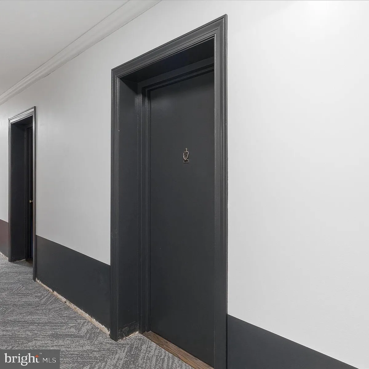 Building Photo - 1200 S Arlington Ridge Rd #311
