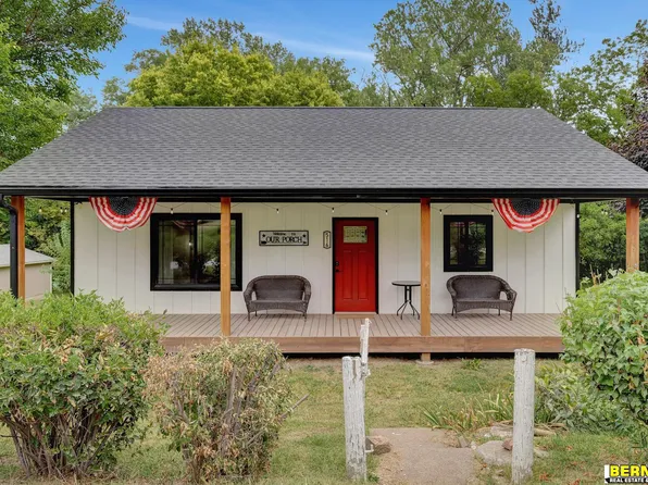 516 N 20th St, Nebraska City, NE 68410