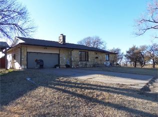 751 E 60th Ave N, Wellington, KS 67152