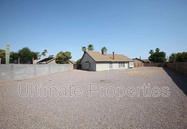 1803 W Barrow Dr — Photo 20