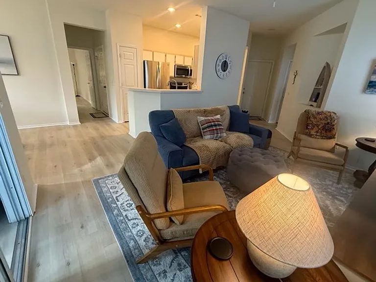 60 Padgett Dr — Photo 5