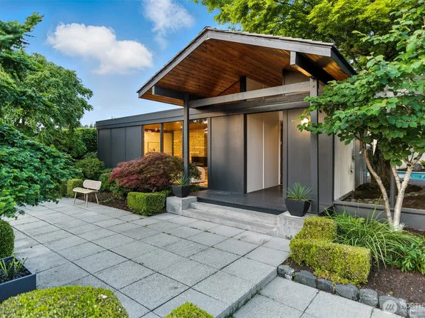 615 Bayside Road, Bellingham, WA 98225