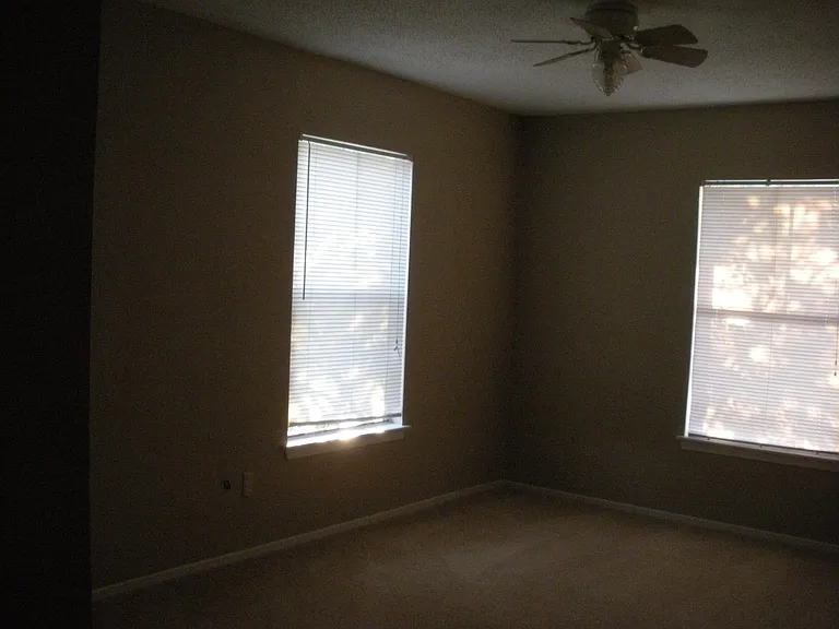 upstairs bedroom 3