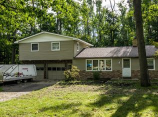 3127 Otsegoland Dr, Gaylord, MI 49735