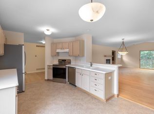 500 S Edwards Blvd, Lake Geneva, WI 53147