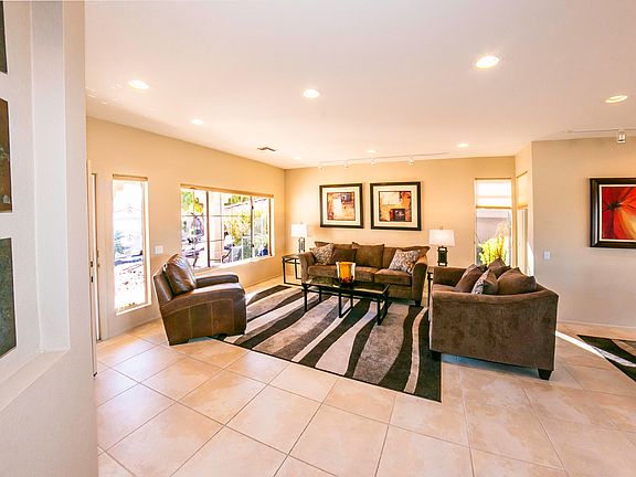 3rd image of 14279 N Silkwind Way